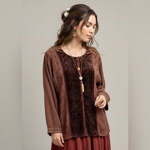 Vintage 90s Rayon Velvet Embroidered Blouse One Size Boho